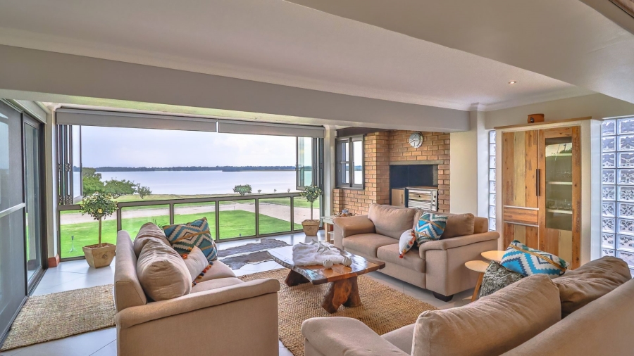 5 Bedroom Property for Sale in Oranjeville Free State